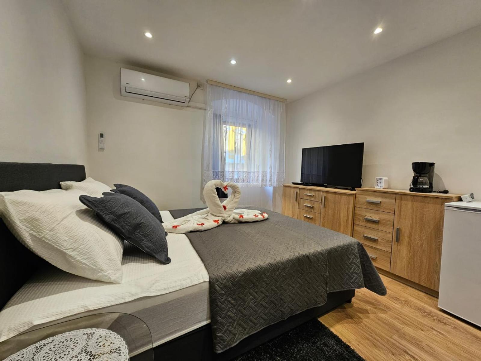 Centar Ri-Room Rijeka Buitenkant foto